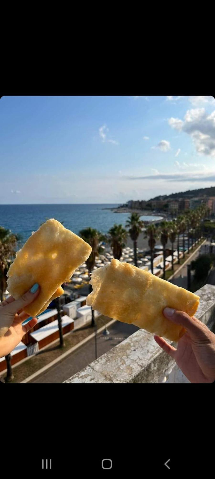 Una finestra sul mare Cogoleto Quarto foto